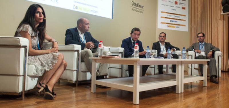 Veronica Pascual, ASTI; Jume Homs, Impresion HP 3D; Mario Armero, ANFAC; Teo Manzano, STEELCASE; J.L. Rguez., ROBERT BOSCH.